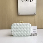 Bottega Veneta (BV) Knot