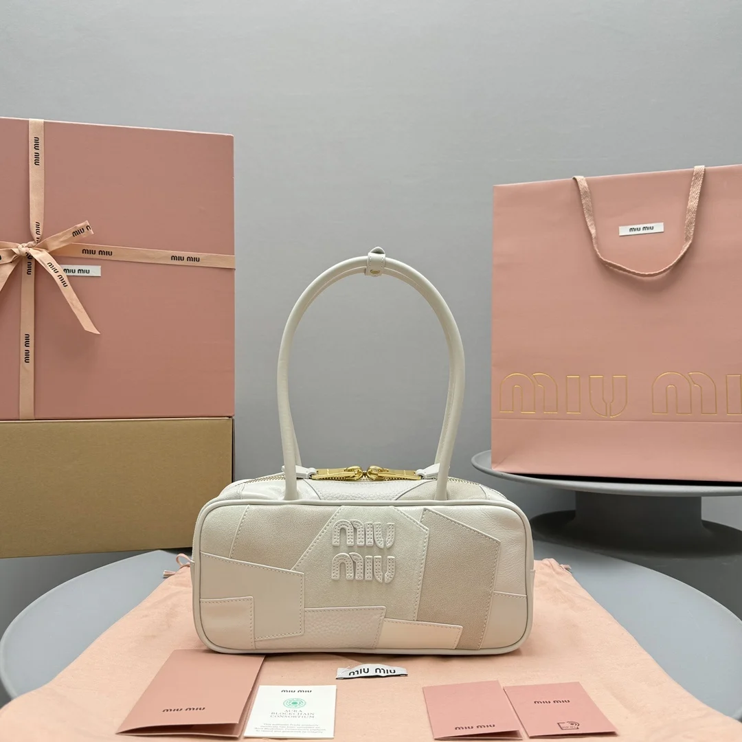 Miu Miu Leather Patchwork Beau Bag Miu Miu Leather Patchwork Beau Bag