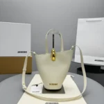 Jacquemus The small Bambola