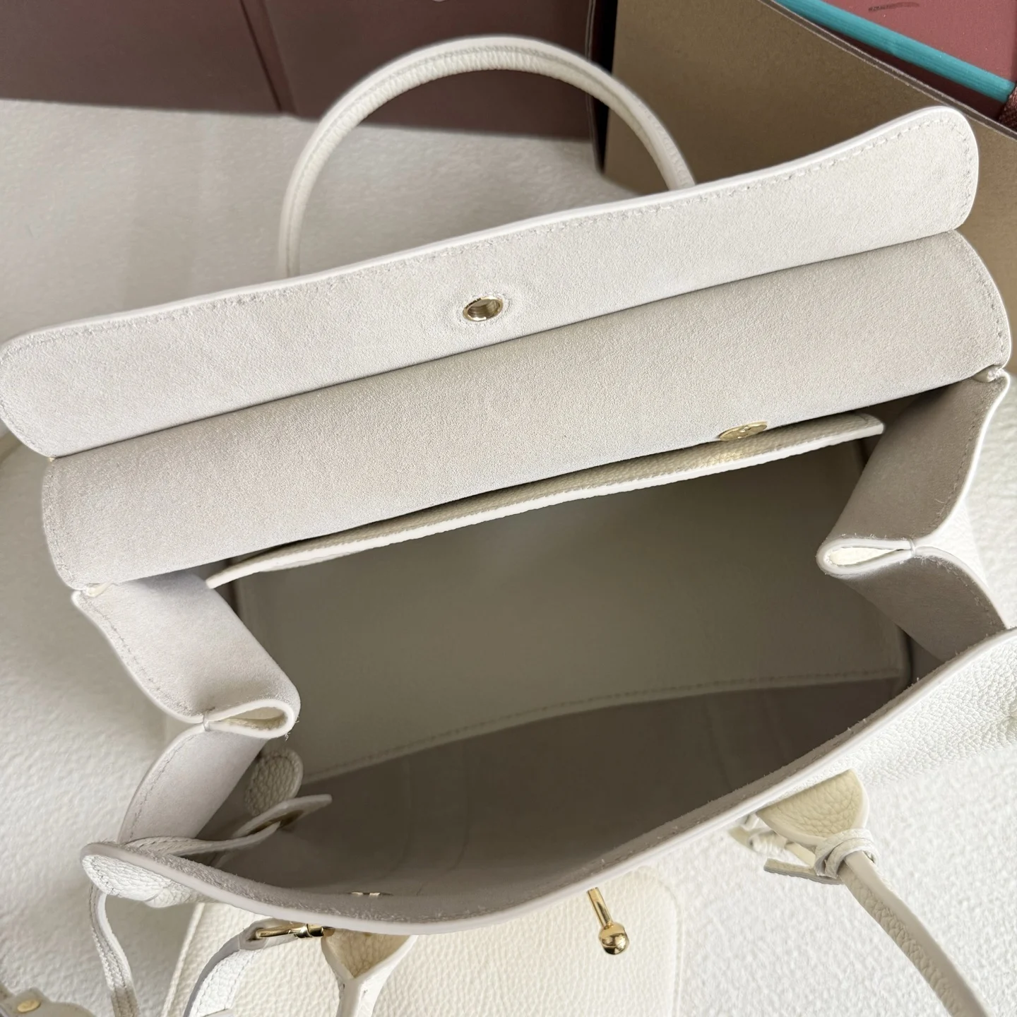 i1753377925324_2040_0_8 (1)