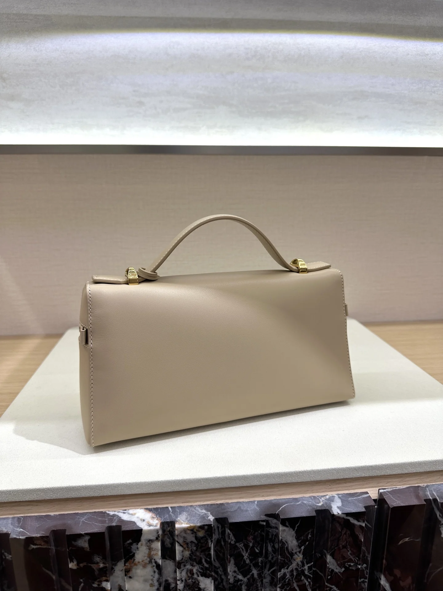 i1754922641447_637_0_6