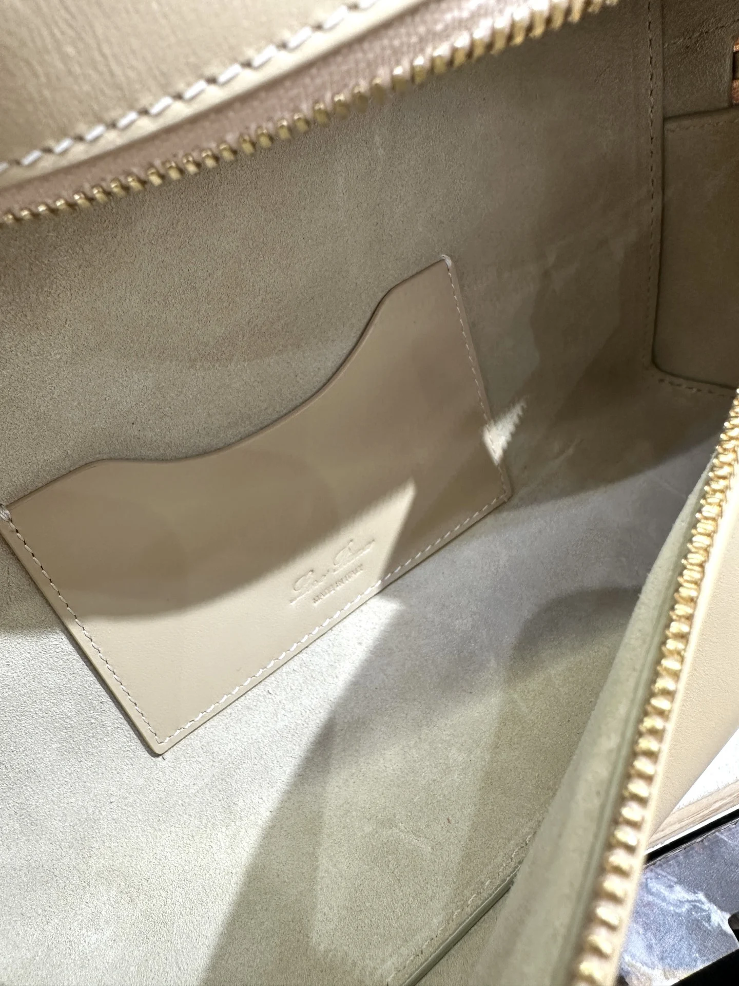 i1754922643449_6492_0_5