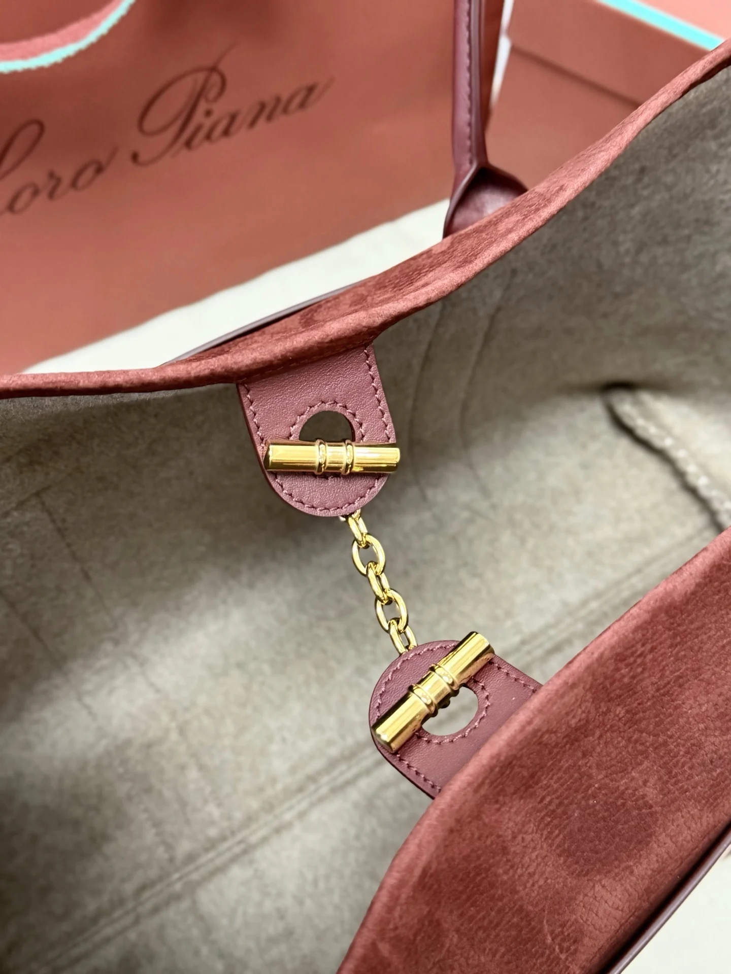 i1775640461863_7626_0_7